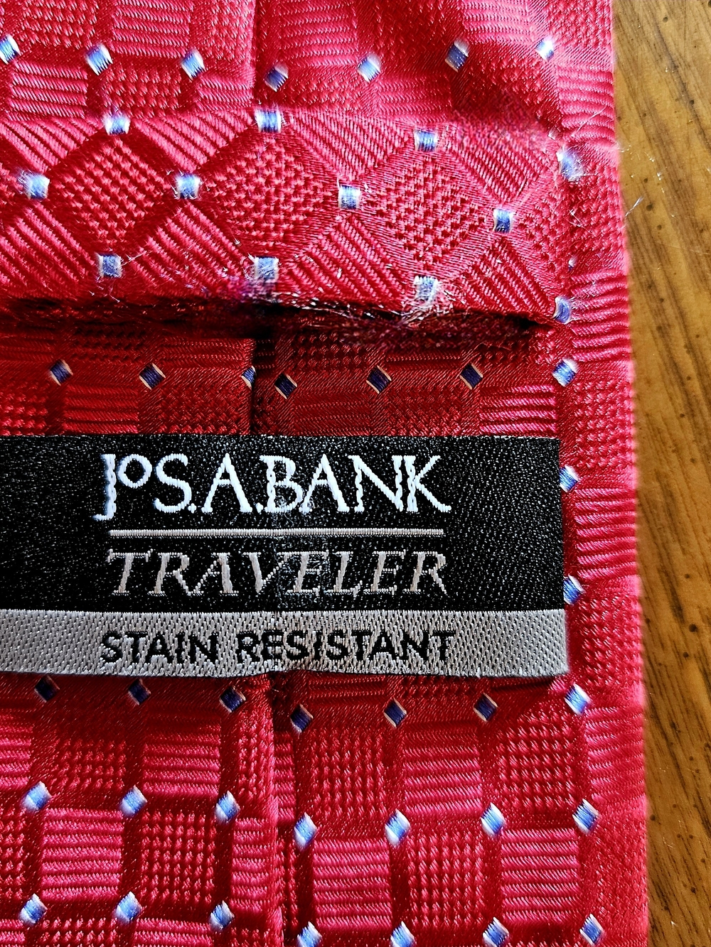 Jos A Bank Traveler Tie Men's Red Blue Geometric Square Stain Resistant Silk - Picture 5 of 11